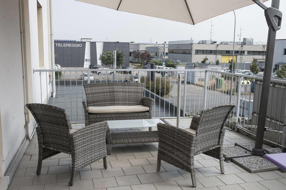 Hotel Corte Business Кавриаго Экстерьер фото